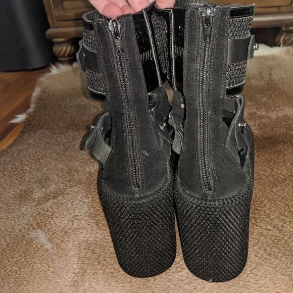 RARE Sz 10 Jeffrey Campbell Black Heels - Picture 2 of 8